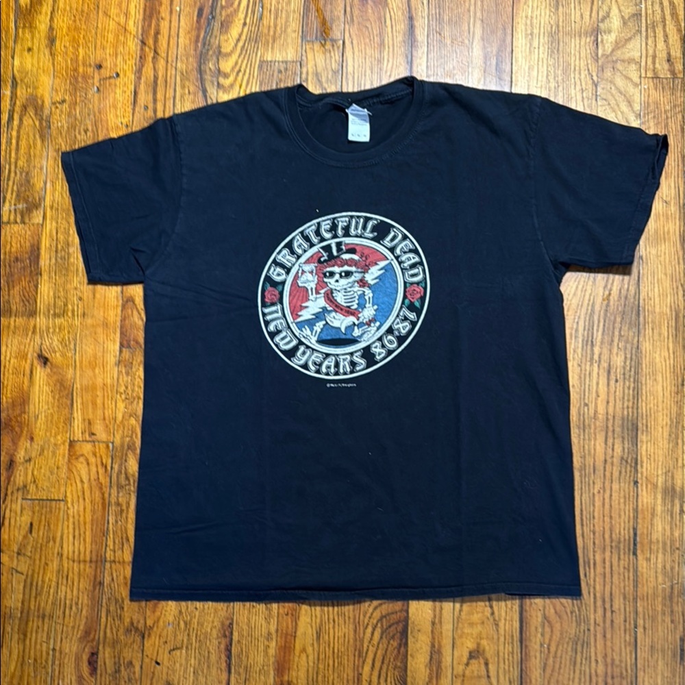 Grateful Dead Black Short Sleeve Tee Retro Logo New Years Eve Throwback Size XL